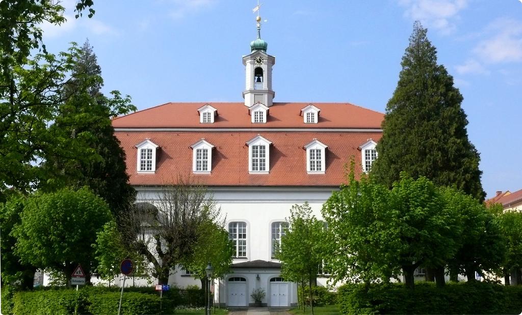 Komensky Gaste- Und Tagungshaus Herrnhut Esterno foto